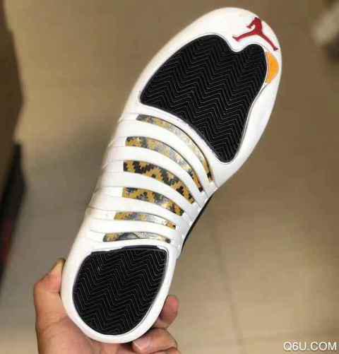 AJ12反转金扣高清实物图曝光 AJ12反转金扣会掉漆吗