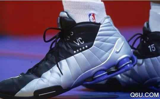耐克SHOX BB4复刻实战测评 SHOX BB4减配了吗