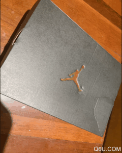 aj1 mid黑曜石开箱测潮牌汇潮牌网店评 aj1mid黑曜石怎么样（aj1 mid黑曜石开箱测评 aj1mid黑曜石怎么样）
