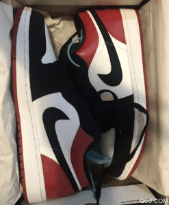 那么低帮中最受欢迎的AJ1黑脚趾上脚好看吗？潮牌信息AJ1黑脚指为什么比AJ1黑红脚趾贵呢？下面就和小编一起来看看吧（AJ1 Low黑脚趾上脚实拍 AJ1黑脚指为什么比AJ1黑红脚趾贵）