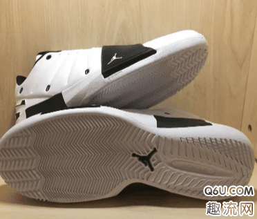 保罗11黑白配色实战测评 保罗11黑白和AJ11黑白谁更好看