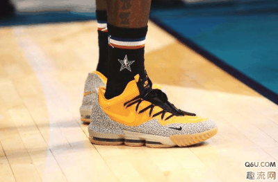 LBJ16为什么容易崴脚潮牌 詹16压马路好还是实战好（LBJ16为什么容易崴脚 詹16压马路好还是实战好）
