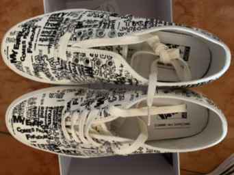 vans联名cdg 涂鸦2019开箱测评 vans vault联名cdg标语涂鸦实物赏析