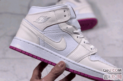 AJ1炫彩粉官网有没有潮牌商城 AJ1炫彩粉变色龙是客制鞋吗（AJ1炫彩粉官网有没有 AJ1炫彩粉变色龙是客制鞋吗）