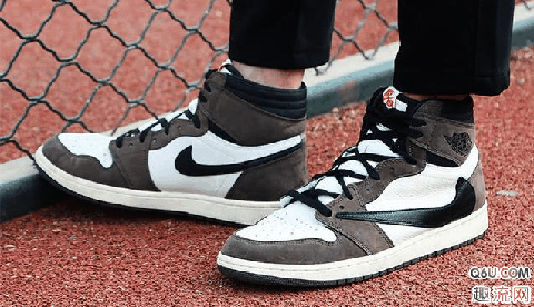 反钩AJ1为什么那么火 Nike当初为什么会选择Travis Scott