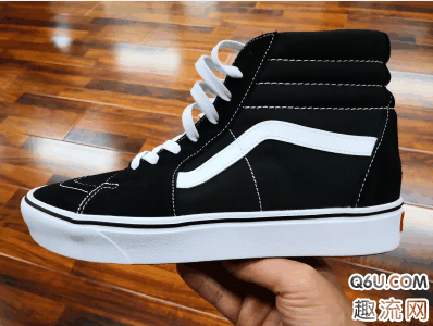 off the wal潮牌汇潮牌网店l的标很少见（ Vans Sk8-Hi COMFYCUSH开箱测评 Vans的鞋底很硬吗）