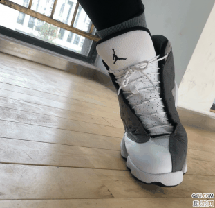 AJ13雾霾灰实战测评 潮牌信息AJ13雾霾灰和鳄鱼皮哪个好看（AJ13雾霾灰实战测评 AJ13雾霾灰和鳄鱼皮哪个好看）