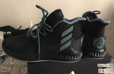 中底由boos潮牌汇潮牌网t缓震改为bounce（罗斯9跟欧文5实战谁更好 Kyrie5和D-Rose9后掌有缓震吗）