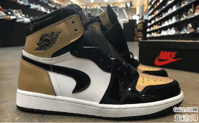 Nike的反钩、倒钩鞋款有哪潮牌些 这些反钩、倒钩市场价多少（Nike的反钩、倒钩鞋款有哪些 这些反钩、倒钩市场价多少）