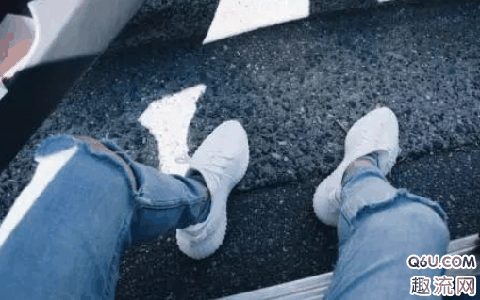 yeezy大量补货跌下神坛 为什么人人都能入手的yeezy不火了