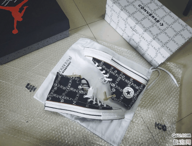 匡威联名JWA字幕开箱测潮牌汇潮牌网评 Anderson x Converse字幕上脚图（匡威联名JWA字幕开箱测评 Anderson x Converse字幕上脚图）