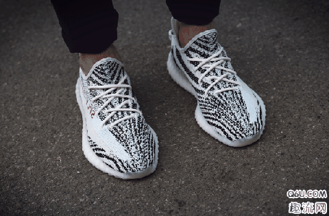 yeezy 350 v2白斑马为什么火 yeezy 350 v2白斑马值得买吗