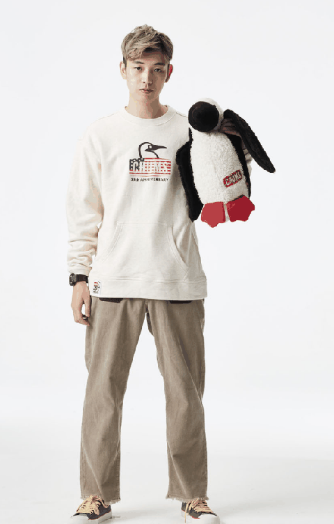  主要产品：眼镜绳潮牌品牌、包袋、帽子和服饰（CHUMS 2018秋冬新品有哪些 CHUMS 2018秋冬新品在哪买）