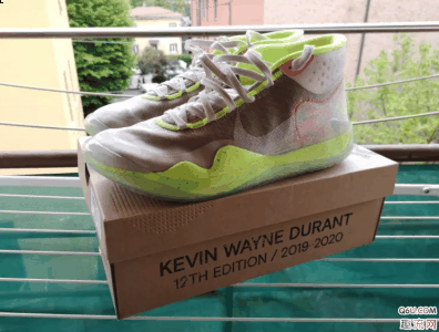 具体还得实战之后看 kd1潮牌汇潮牌网店2 90s kid会涨价吗 KD12的发售价是1199（kd12 90s kid开箱测评 kd12 90s kid上脚图）