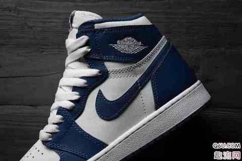 AJ1荔枝皮好还是皮革好 AJ1荔枝皮和皮革哪个更容易褶皱
