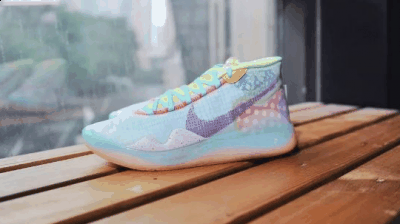 防侧翻的设计在潮牌信息这一代也没有缺少（kd12和lbj16哪个好 kd12和lbj16实战对比测评）