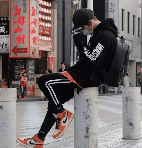 基本上所有的潮牌汇潮牌网店潮人都在玩（Instagram比较潮流的初秋搭配有哪些 Instagram比较潮流的初秋搭配盘点）