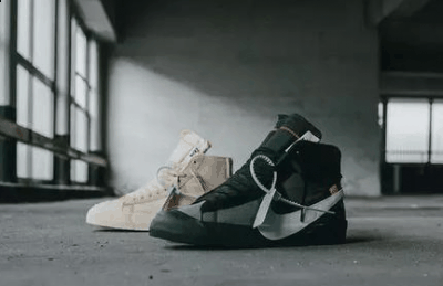 带来亮瞎众人的Humidity x Nike 潮牌信息SB Dunk High Trumpet 整体以奢华的烫金色贯穿（近期Instagram上比较火的鞋款有哪些 近期Instagram上比较火的鞋款清单）