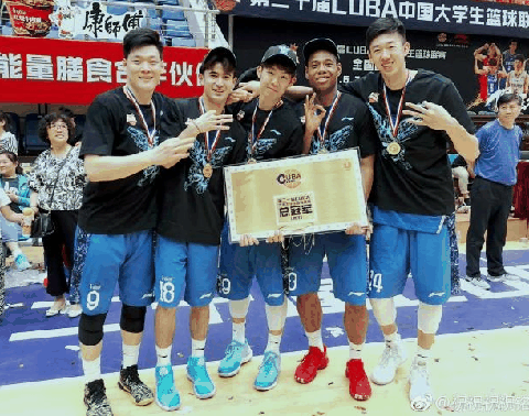 全掌李宁云科技的配置潮牌信息加上与正代极高的相似度（ 这就是灌篮学员上脚的球鞋清单）