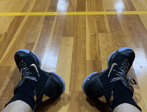 LBJ16 Watch the throne实战测评 LBJ16 Watch the throne配置报告