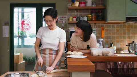 《生活家》：生潮牌商城活大戏，跌宕人生（《生活家》：生活大戏，跌宕人生）