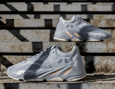  yeezy 700 Inertia开箱测评潮牌资讯 Yeezy 700 “Inertia” 的中文名字（yeezy 700 Inertia开箱测评 yeezy 700 Inertia上脚图）