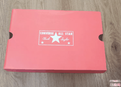 二就是其他平潮牌品牌台上去淘一下了（匡威1970s斑马纹开箱测评 匡威1970s斑马纹哪里能买）
