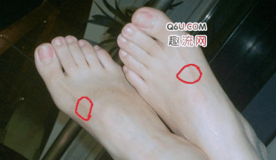 鞋舌的处理潮牌汇潮牌网店不一样了（耐克飞马35挤脚吗 耐克飞马35脚感怎么样）