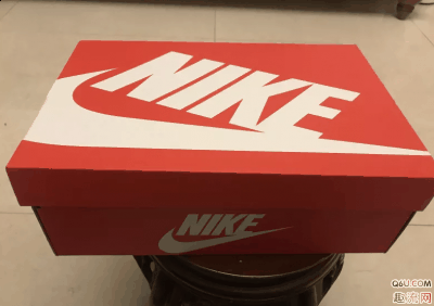 其余鞋身潮牌资讯均为麂皮（耐克Air Max 1 “Have A Nike Day”开箱测评 Air Max 1 “Have A Nike Day”上脚图）