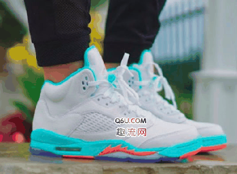 活泼又俏皮！整体潮牌表现不仅质感上乘（AJ5 “Light Aqua” 上脚图欣赏 AJ5 “Light Aqua” 怎么样）