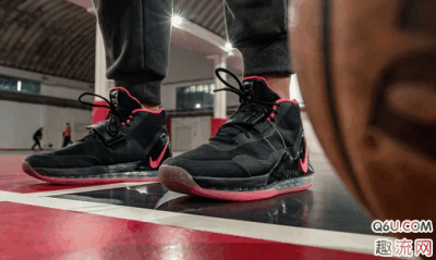 整双鞋的潮牌汇潮牌网鞋面支撑（Nike AF Max实战测评 Air Force Max缓震性能好吗）