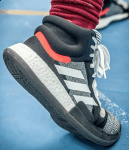 阿迪Marquee Boost实战测潮牌信息评 阿迪Marquee Boost上脚感受（阿迪Marquee Boost实战测评 阿迪Marquee Boost上脚感受）