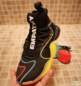  BYW X上脚初感受潮牌资讯 上脚第一感受（阿迪达斯BYW X 脚感怎么样 BYW X上脚深度测评）