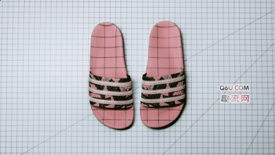 凭借跨越国潮牌商城界的视野（三叶草Adilette拖鞋多少钱 Adidas Originals Adilette怎么样）