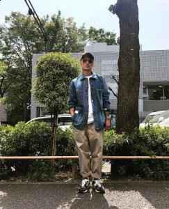 而相对于 1982 年潮牌资讯诞生的 CM990 来说（新百伦990怎么搭配 New Balance990搭配方法）