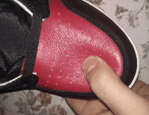 AJ1国外皮质比国内皮质哪款潮牌商城好 AJ1正品好与AJ1莆田货哪款做工好（AJ1国外皮质比国内皮质哪款好 AJ1正品好与AJ1莆田货哪款做工好）