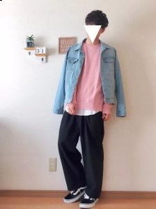 相信很多男生在潮牌资讯第一眼都会拒绝（男生粉色衣服怎么搭配 粉色衣服怎么穿不娘）
