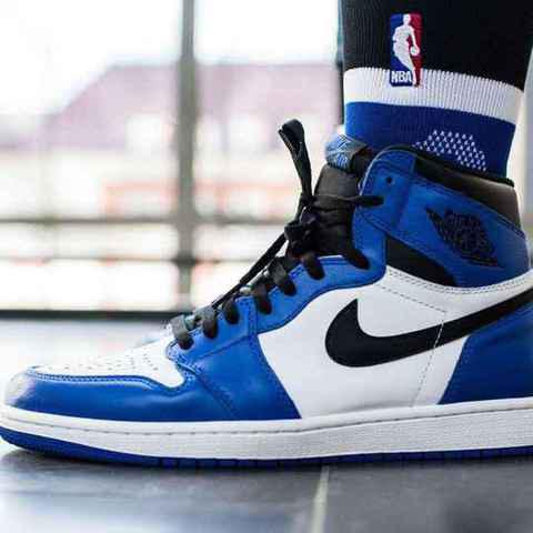 AJ1小闪电上脚怎么样 AJ1“Game Royal”上脚图