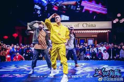 这就是街舞韩庚黄色外套是什么衣服 这就是街舞韩庚外套多少钱