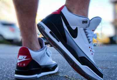 再搭配难得一见潮牌商城的红色鞋跟饰片（AJ3“Tinker”上脚图 AJ3“Tinker”好看吗）