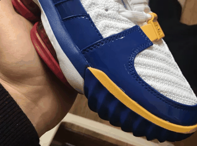 这是真的吗？小编为大家潮牌汇潮牌网带来了LEBRON16超人配色细节欣赏（LEBRON16超人配色做工比AJ还好 LEBRON16超人配色细节欣赏）