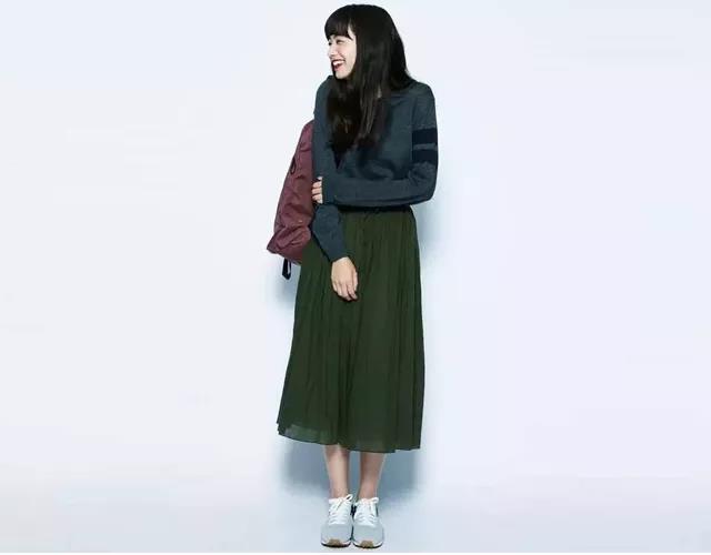 复古服饰颜色怎么搭配 复古服饰颜色搭配方案