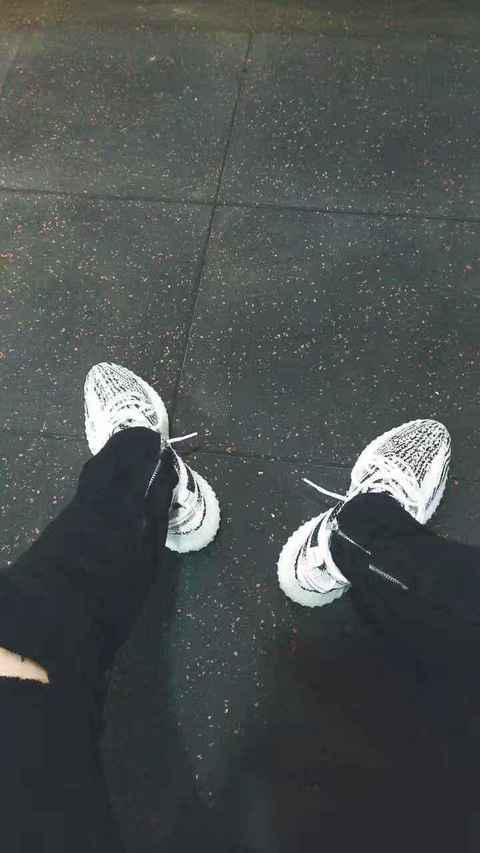 椰子怎么搭配好看 Yeezy搭配图合集