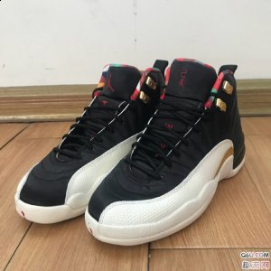 毕竟丝绸材质潮牌还是很软的（AJ12中国年开箱实物赏析 AJ12中国年2019货量很大）
