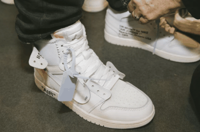  Off-White2018 秋冬系列发售信潮牌品牌息 目前还没有这一系列的发售信息（Off-White新款服装系列怎么样 Off-White2018 秋冬系列好看吗）