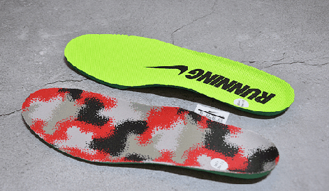 Nike 飞马 35与Flyknit Trainer对比测评 Nike 飞马 35与Flyknit Trainer哪款脚感好 Nike 飞马 35与Flyknit Trainer哪款适合跑步