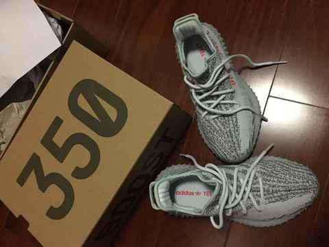 椰子可燃冰上脚图 yeezy 350 V2 blue tint实物上脚细节