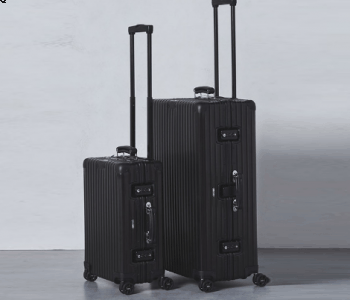 而且不断优潮牌品牌化的特点（RIMOWA 黑色磨砂版 Classic Flight 行李箱好看吗 RIMOWAClassic Flight 行李箱多少钱）