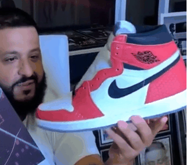 AJ1蜘蛛侠联名开箱测评 AJ1蜘蛛侠联名实物欣赏
