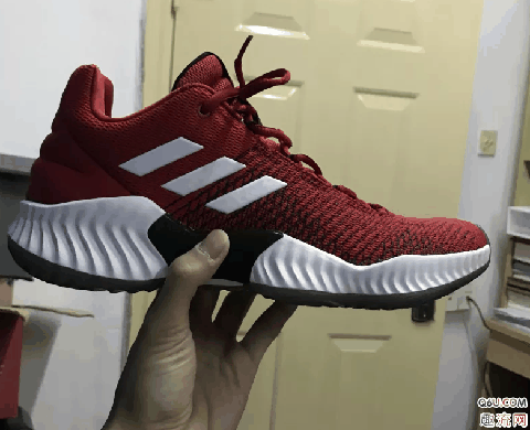 阿迪达斯Pro bounce 2018和marquee boost哪个好 Pro bounce 2018和marquee boost实战对比测评